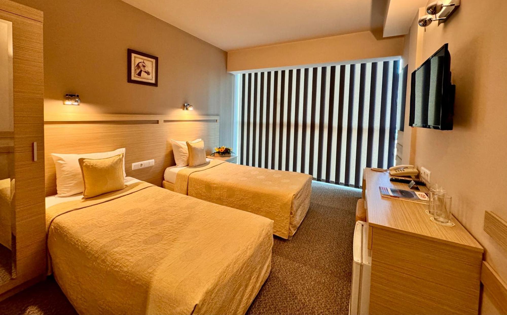 Expo Hotel Plovdiv Bagian luar foto