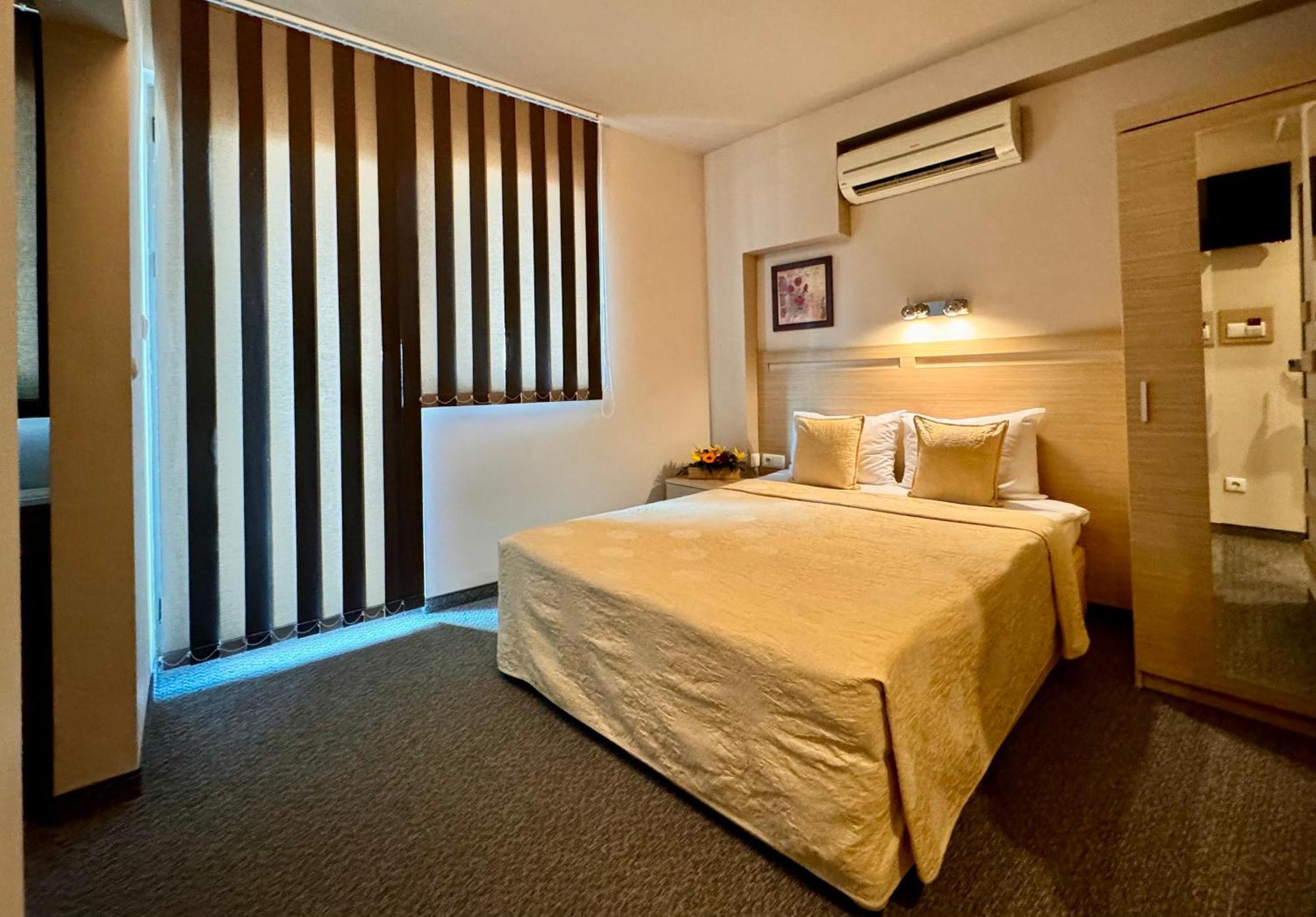 Expo Hotel Plovdiv Bagian luar foto