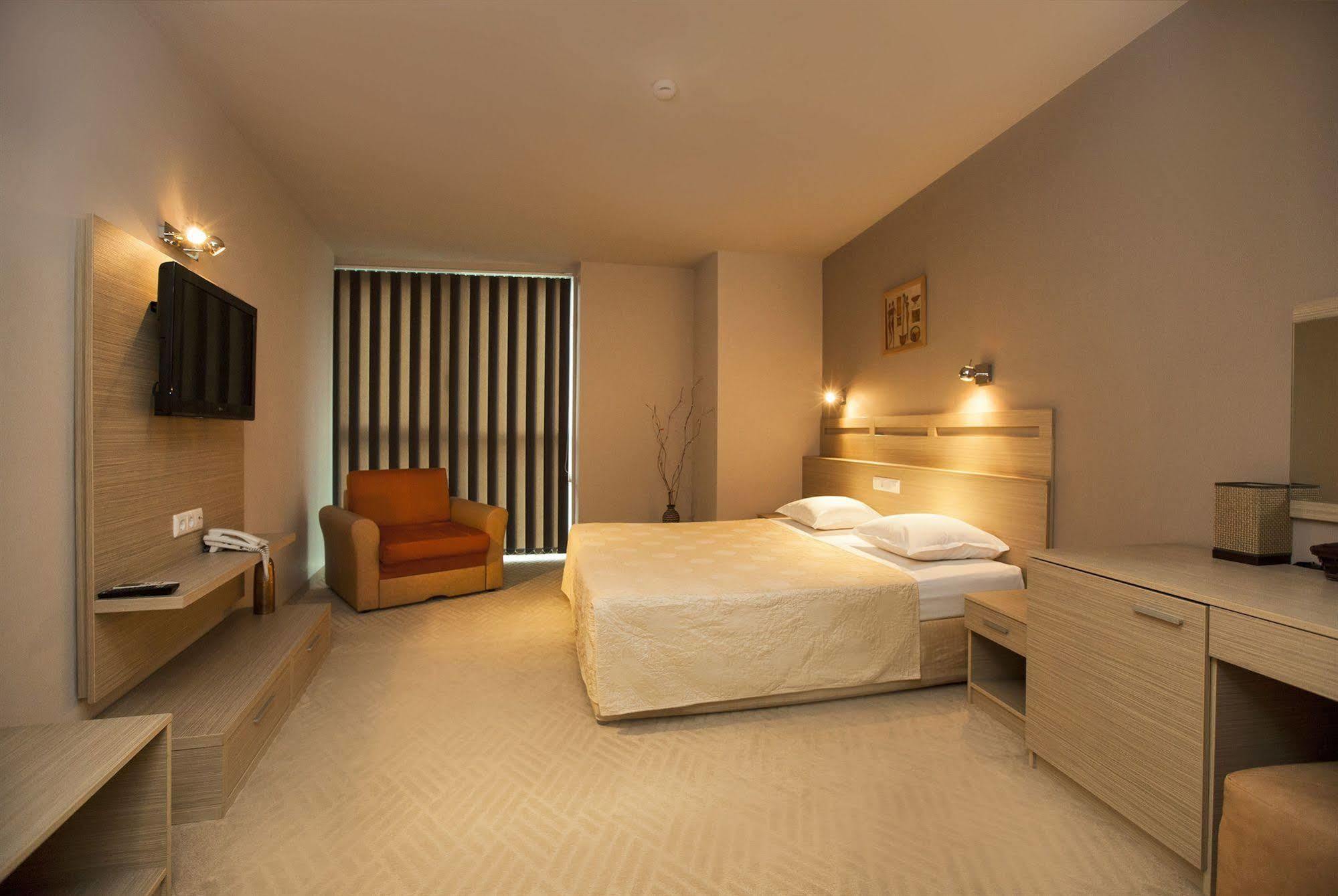 Expo Hotel Plovdiv Bagian luar foto